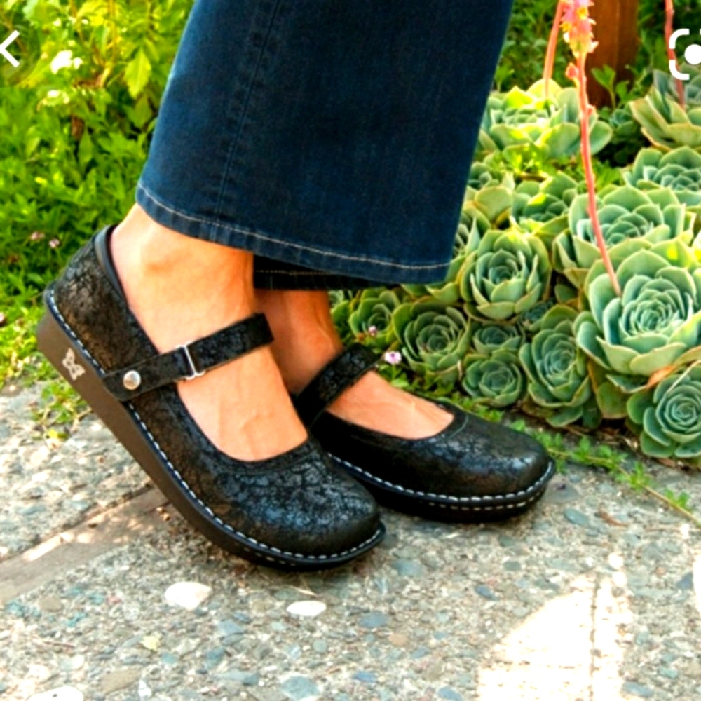 Alegria Belle desert shoes!!!